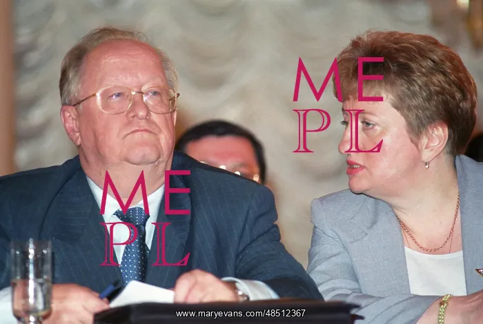 : 10th congress of Russian Bank Association, 2000 : 10th congress of Russian Bank Association, 2000