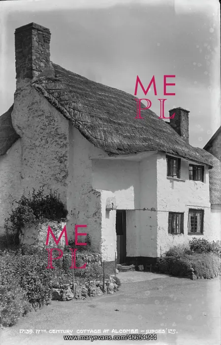  : 17th Century Cottage at Alcombe