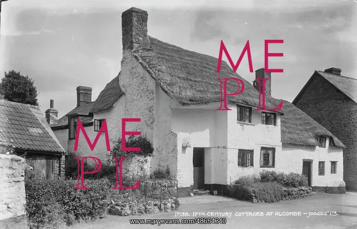 : 17th Century Cottages at Alcombe : 17th Century Cottages at Alcombe