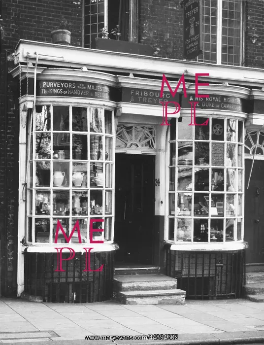 : 18TH C. TOBACCONIST SHOP : 18TH C. TOBACCONIST SHOP