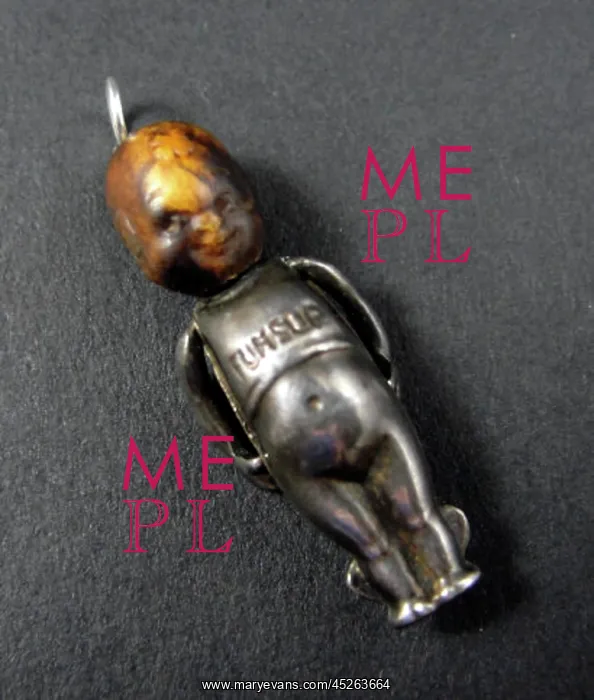 : 1914 Fums up charm : 1914 Fums up charm