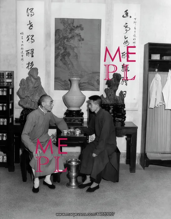: 1920s 1930s Two Chinese Men Sampling : 1920s 1930s Two Chinese Men Sampling