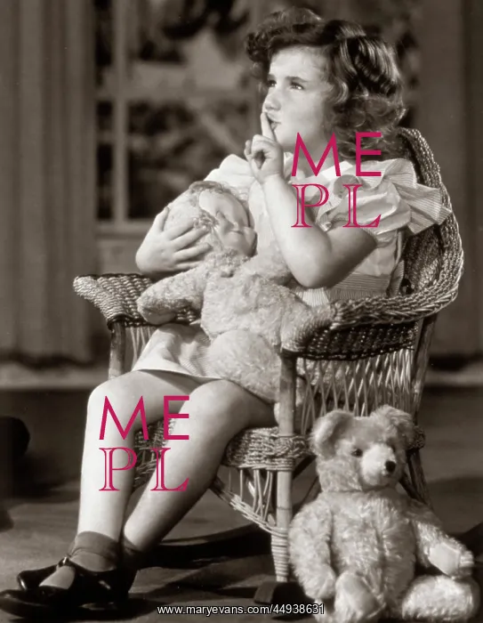 : 1930s 1940s Girl Making Shushing : 1930s 1940s Girl Making Shushing