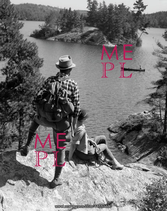  : 1930s Couple Hiking Together Looking