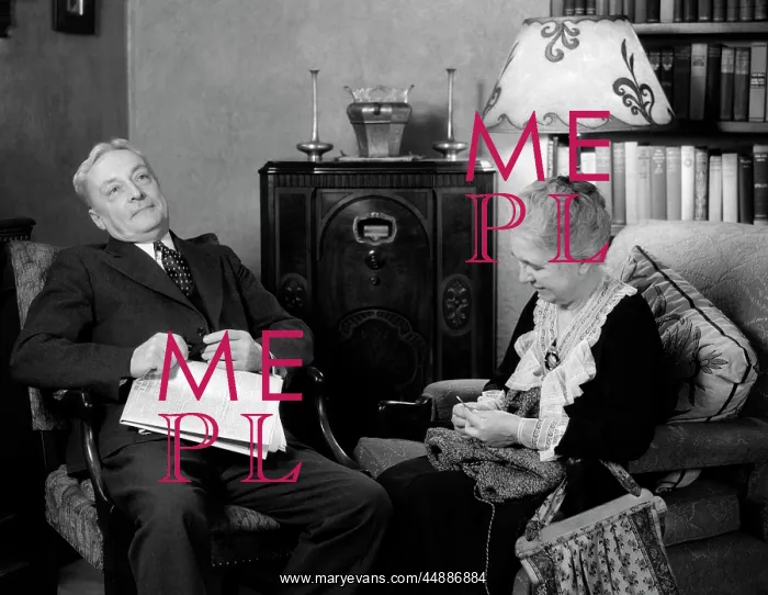 : 1930s Elderly Couple Sitting In : 1930s Elderly Couple Sitting In