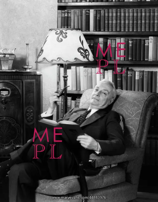 : 1930s Elderly Man In Armchair