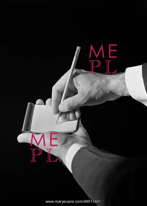  : 1930s MAN'S HANDS WRITING ON NOTE PAD WITH PENCIL