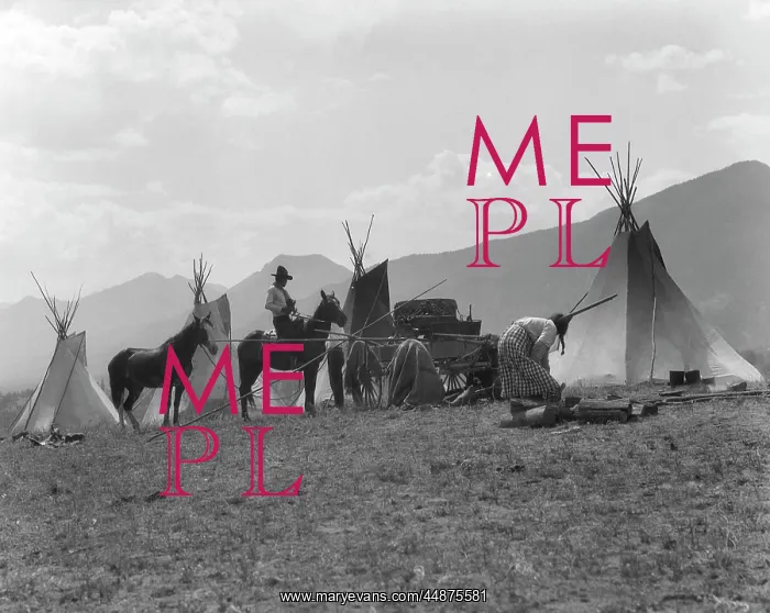: 1930s Native American Group Of : 1930s Native American Group Of