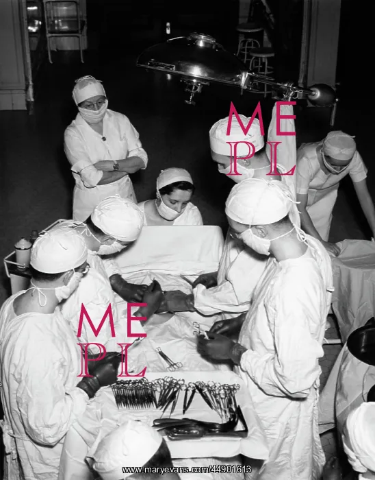 : 1930s Surgery Team Wearing White : 1930s Surgery Team Wearing White