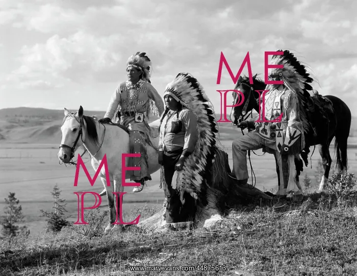  : 1930s Trio Of Stoney Indians With