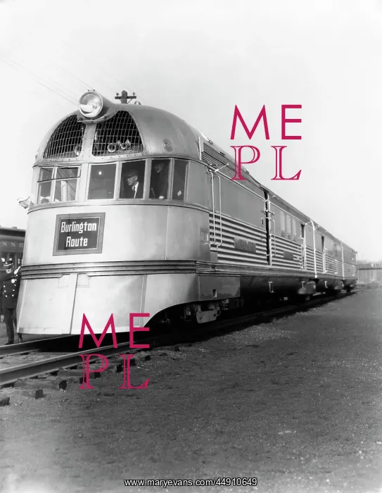 : 1930s zephyr train engine cars in perspective : 1930s zephyr train engine cars in perspective