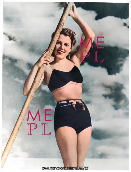 : 1940 BIKINI GIRL : 1940 BIKINI GIRL