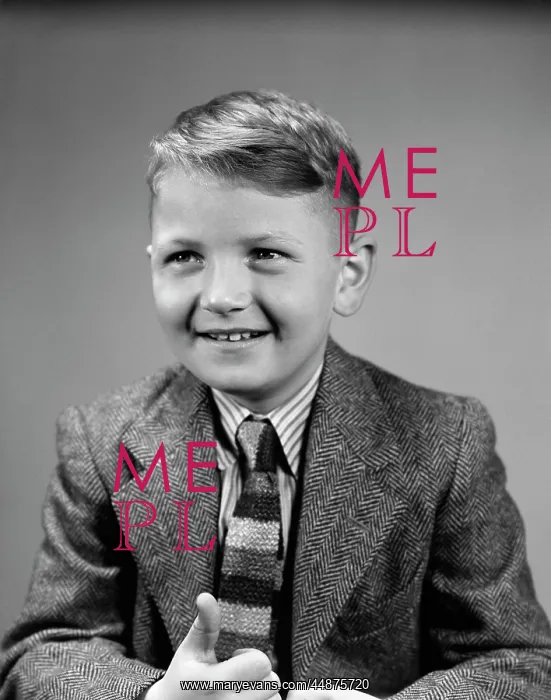  : 1940s 1950s Smiling Blond Boy