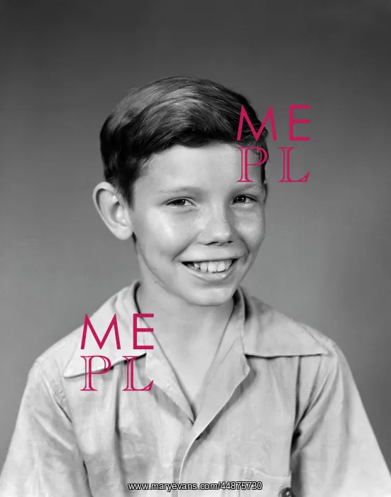 : 1940s 1950s Smiling Boy Portrait