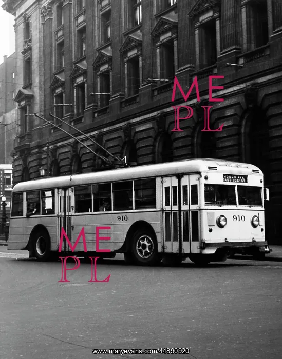 : 1940s 1950s Trolley Bus About : 1940s 1950s Trolley Bus About