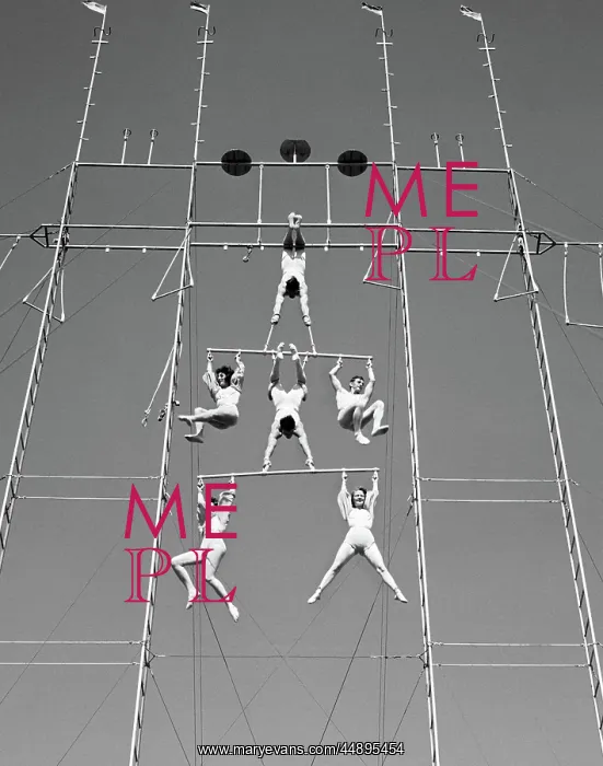 : 1940s AERIAL CIRCUS ACT : 1940s AERIAL CIRCUS ACT
