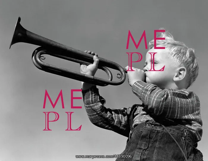  : 1940s BOY BLOWING BUGLE OUTDOOR