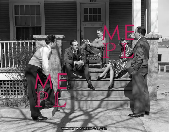 : 1940s Group Of Five Men & Women : 1940s Group Of Five Men & Women