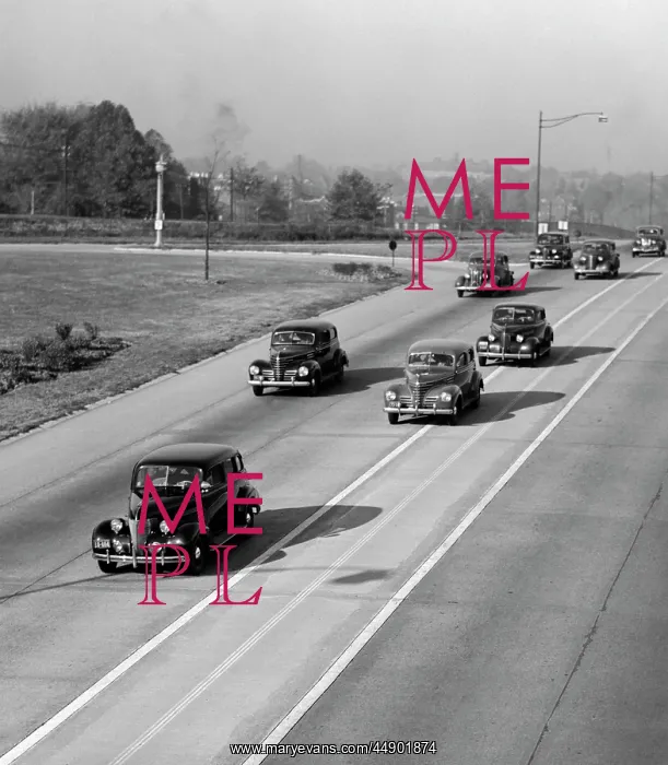 : 1940s Retro St Louis Missouri