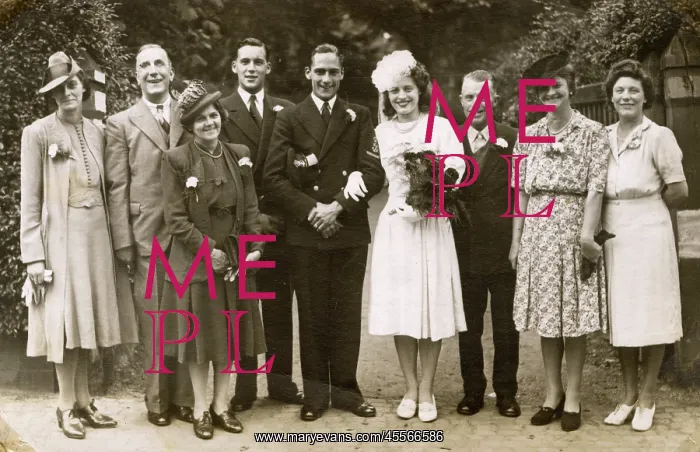 : 1940s Wedding party : 1940s Wedding party