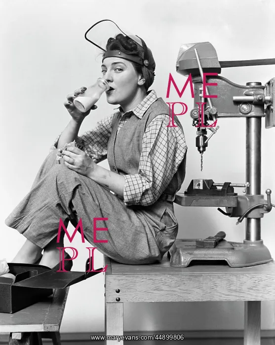 : 1940s Woman Worker Taking A Lunch : 1940s Woman Worker Taking A Lunch