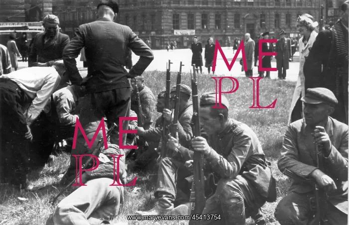 : 1945 - WW2 - The liberation of Prague : 1945 - WW2 - The liberation of Prague