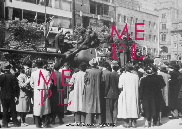 : 1945 - WW2 - The liberation of Prague : 1945 - WW2 - The liberation of Prague
