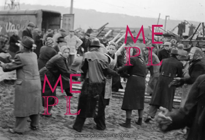 : 1945 - WW2 - The liberation of Prague : 1945 - WW2 - The liberation of Prague
