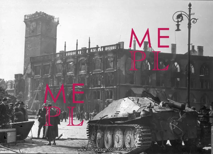 : 1945 - WW2 - The liberation of Prague : 1945 - WW2 - The liberation of Prague