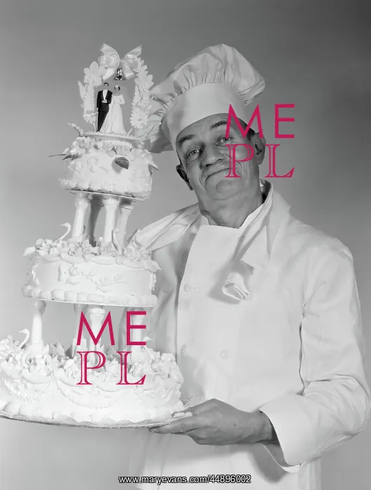 : 1950s 1960s OLDER MAN CHEF LOOKING AT CAMERA : 1950s 1960s OLDER MAN CHEF LOOKING AT CAMERA