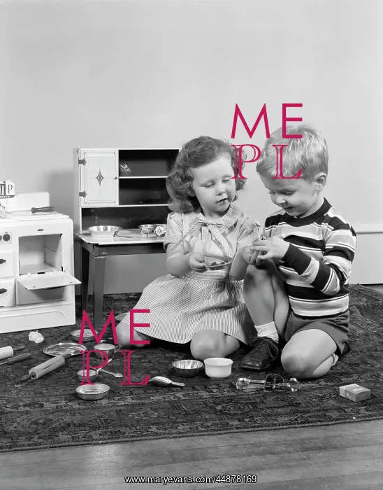 : 1950s Boy & Girl Playing House : 1950s Boy & Girl Playing House