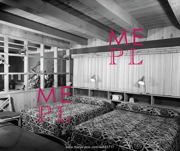: 1950s Motel Room With 2 Double : 1950s Motel Room With 2 Double