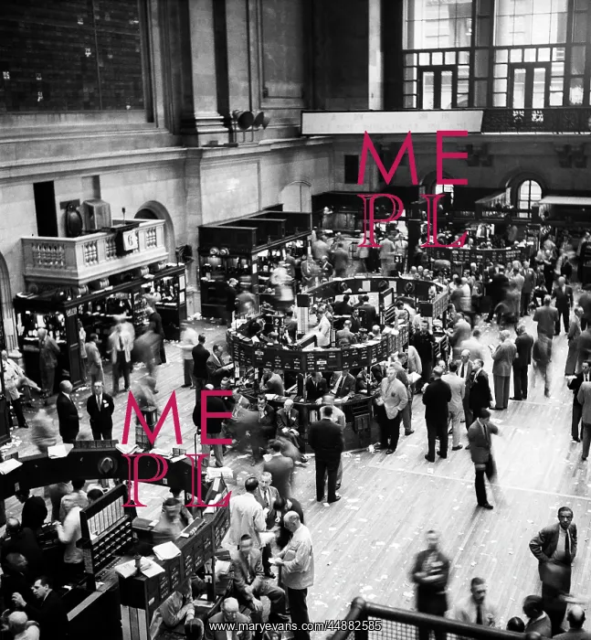 : 1950s Overhead Of Bustle In New : 1950s Overhead Of Bustle In New