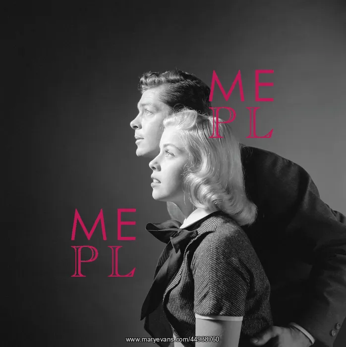  : 1950s Portrait Of Couple In Full
