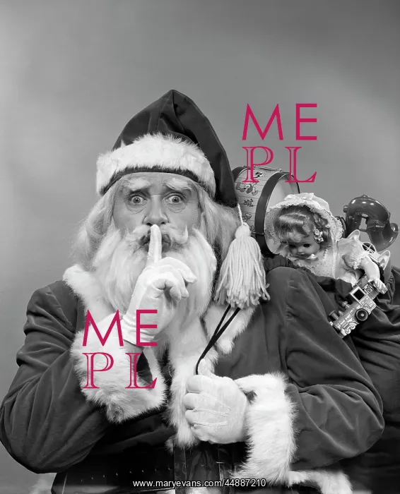  : 1950s Santa Claus With A Bag Of