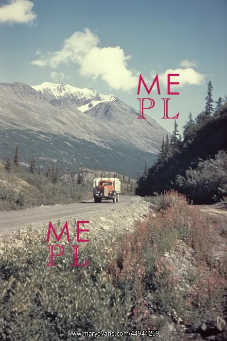  : 1950s Truck On Remote Single Lane