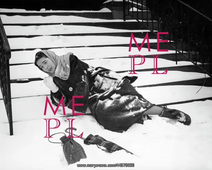 : 1950s Woman Lying On Snow Covered : 1950s Woman Lying On Snow Covered