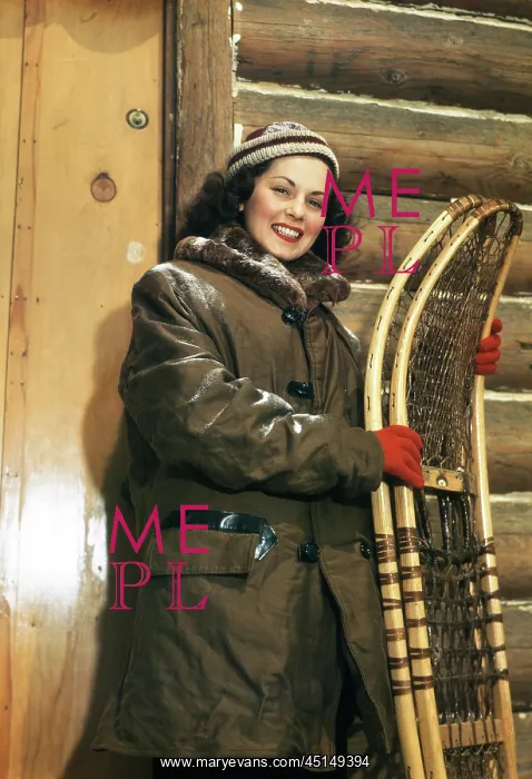 : 1950's Woman In Winter Getup : 1950's Woman In Winter Getup