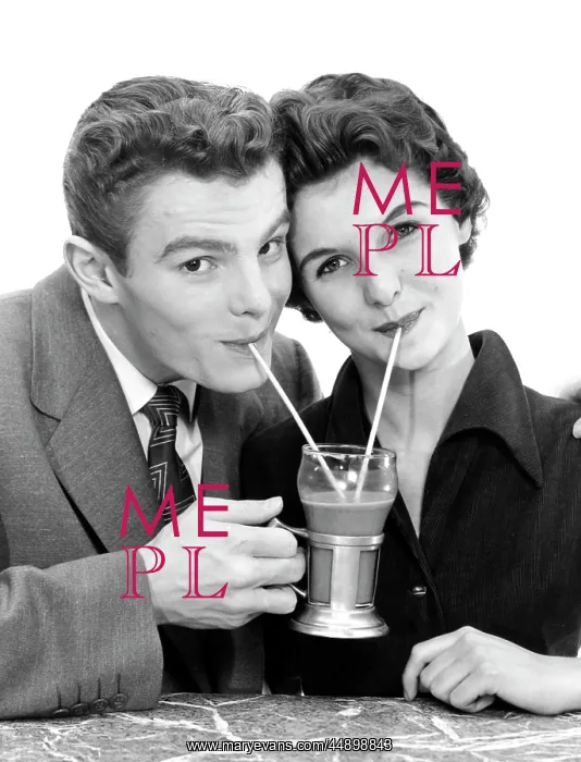  : 1950s Young Couple