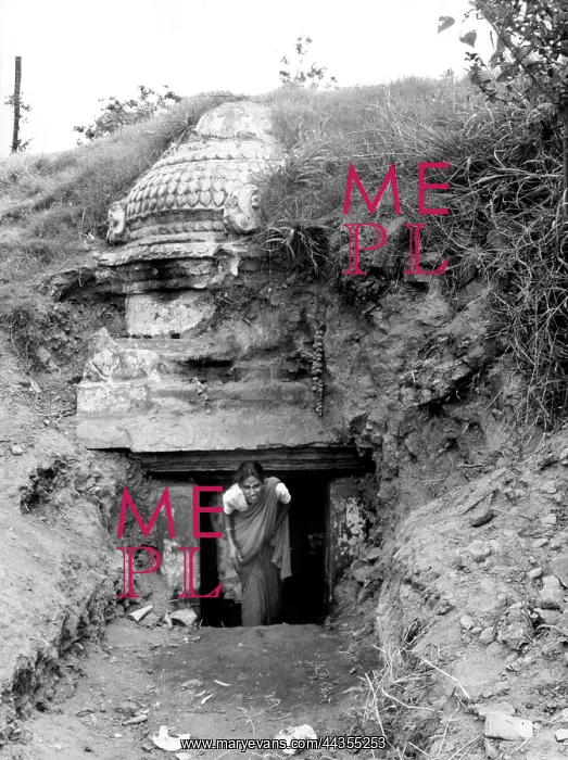 : 1960 - The Temple That Will Not Die - A night-time : 1960 - The Temple That Will Not Die - A night-time