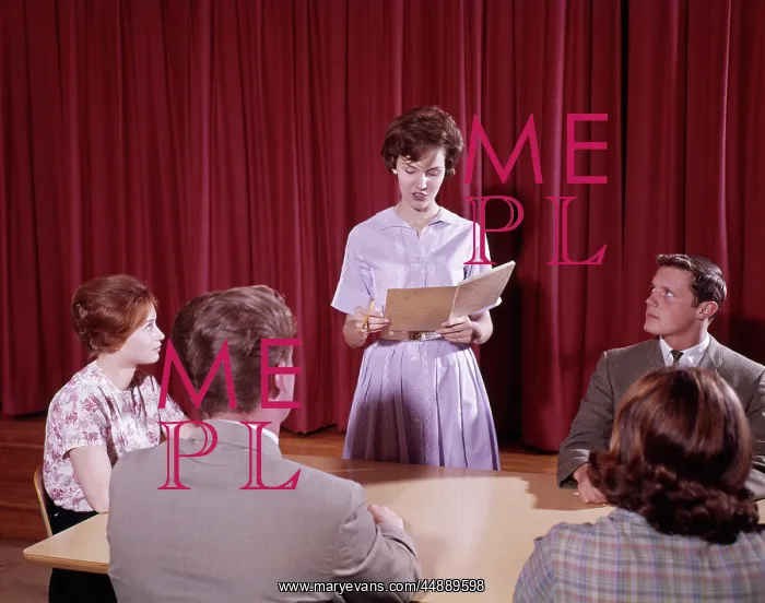 : 1960s 5 Students Teens Around : 1960s 5 Students Teens Around
