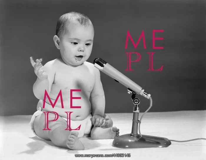 : 1960s BABY IN DIAPER SPEAKING INTO MICROPHONE : 1960s BABY IN DIAPER SPEAKING INTO MICROPHONE