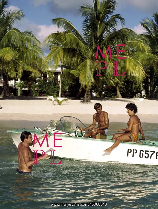 : 1960s beach holiday : 1960s beach holiday