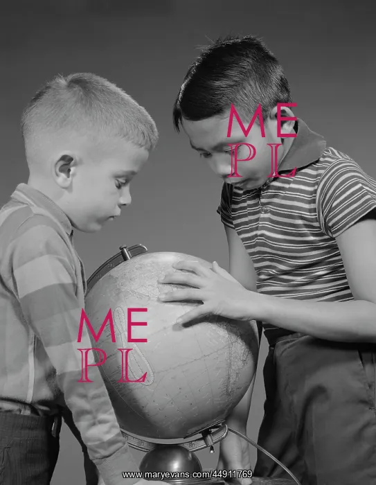  : 1960s TWO BOYS STUDYING EARTH GLOBE