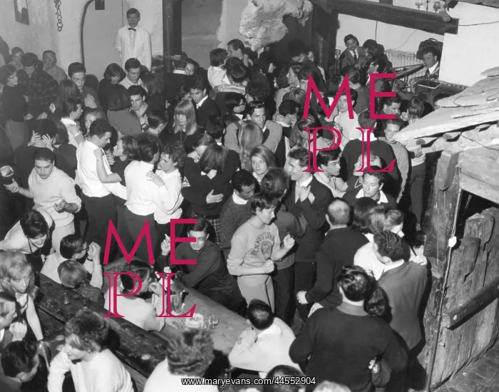 : 1960S DISCOTEQUE