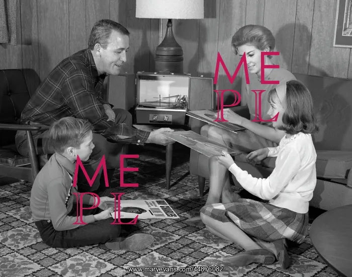 : 1960s Family Playing Records On : 1960s Family Playing Records On