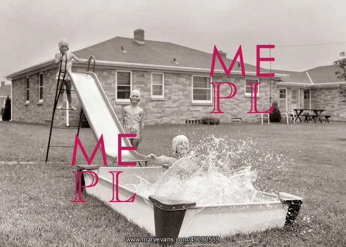 : 1960S Three Girls Playing in Backyard Going Down : 1960S Three Girls Playing in Backyard Going Down
