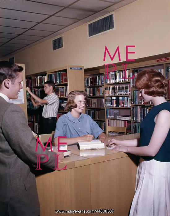 : 1960s Four Students In College : 1960s Four Students In College