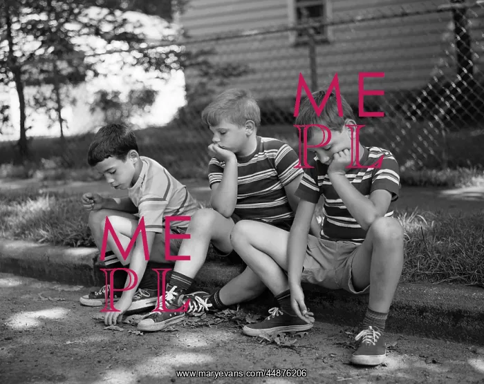  : 1970s Three Bored Boys Sitting
