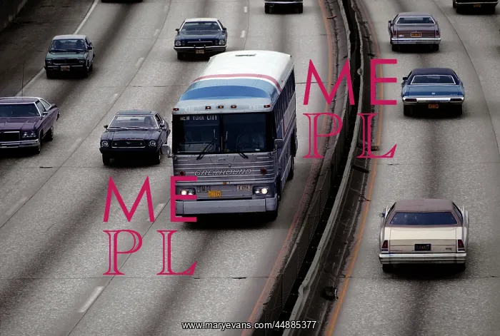  : 1970s Cars And Bus On Divided